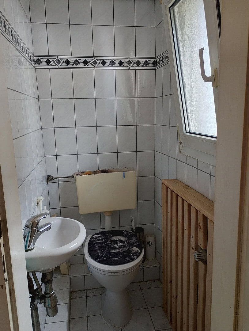 Prodej domu 83 m², pozemek 317 m², Emmistr. 13, Lünen, Severní Porýní-Vestfálsko Prodej domu 83 m², pozemek 317 m², Emmistr. 13, Lünen, Severní Porýní-Vestfálsko