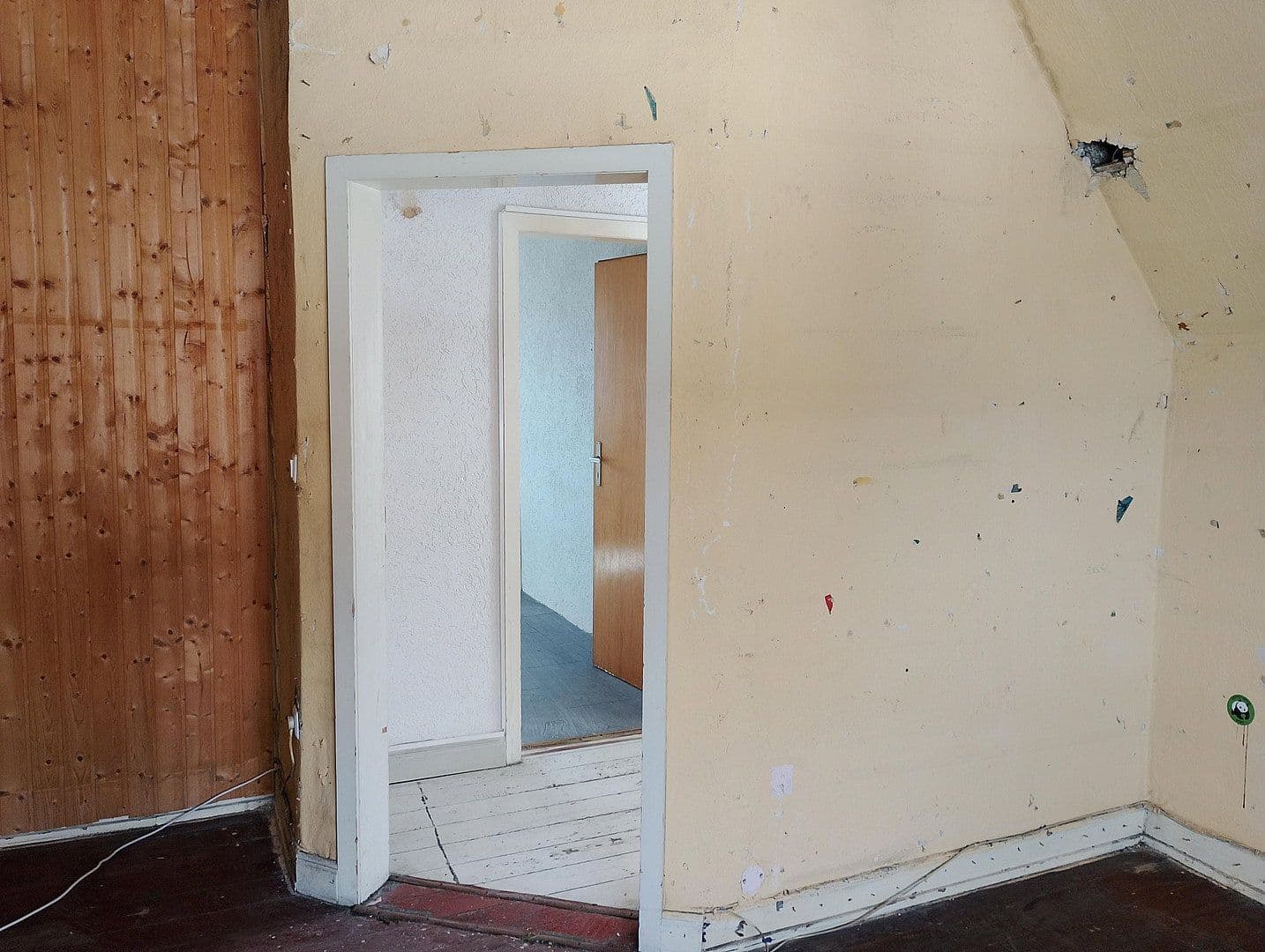 Prodej domu 83 m², pozemek 317 m², Emmistr. 13, Lünen, Severní Porýní-Vestfálsko Prodej domu 83 m², pozemek 317 m², Emmistr. 13, Lünen, Severní Porýní-Vestfálsko