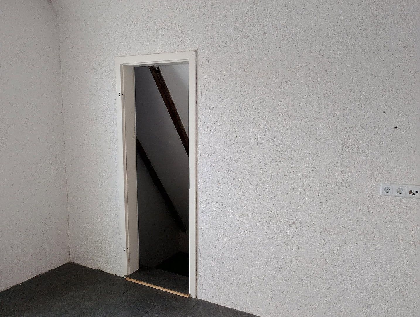 Prodej domu 83 m², pozemek 317 m², Emmistr. 13, Lünen, Severní Porýní-Vestfálsko Prodej domu 83 m², pozemek 317 m², Emmistr. 13, Lünen, Severní Porýní-Vestfálsko