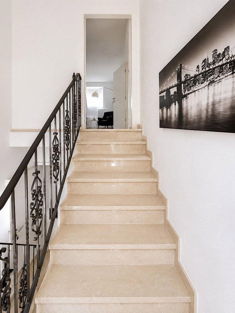 Prodej domu 258 m², pozemek 1.080 m², Welzheim, Bádensko-Württembersko Prodej domu 258 m², pozemek 1.080 m², Welzheim, Bádensko-Württembersko