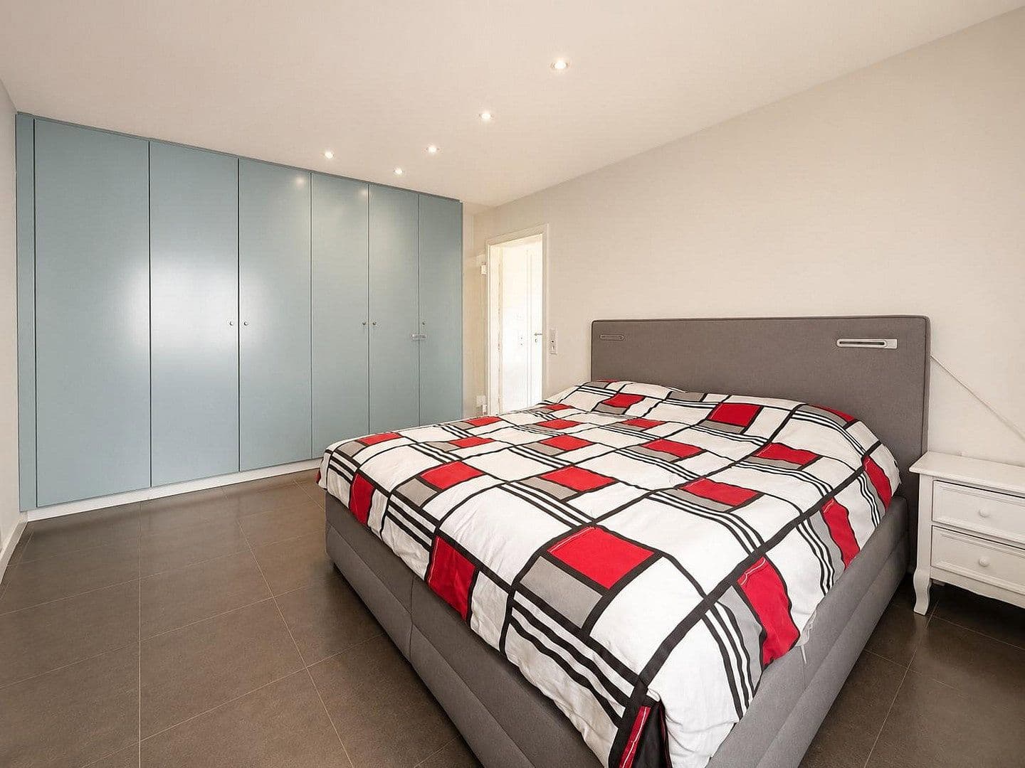 Prodej domu 258 m², pozemek 1.080 m², Welzheim, Bádensko-Württembersko Prodej domu 258 m², pozemek 1.080 m², Welzheim, Bádensko-Württembersko