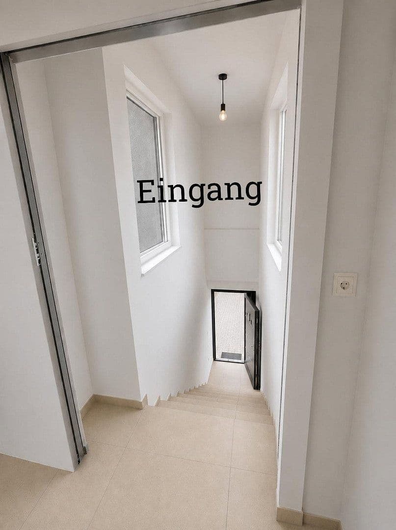 Pronájem bytu 3+1 100 m², Schulstraße 3, Rüdesheim am Rhein, Hessen Pronájem bytu 3+1 100 m², Schulstraße 3, Rüdesheim am Rhein, Hessen