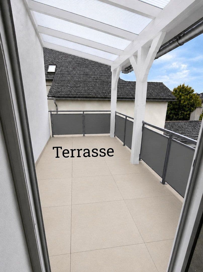 Pronájem bytu 3+1 100 m², Schulstraße 3, Rüdesheim am Rhein, Hessen Pronájem bytu 3+1 100 m², Schulstraße 3, Rüdesheim am Rhein, Hessen