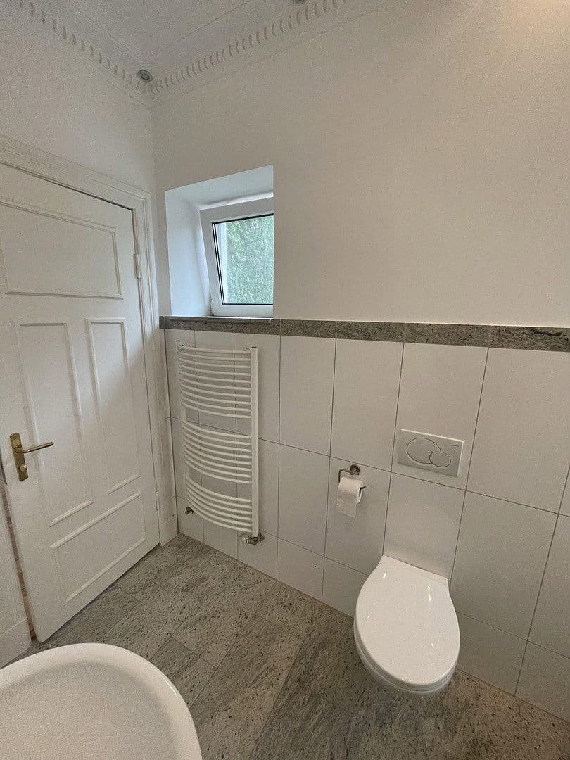 Prodej bytu 4+1 95 m², Prieser Strand 14, Kiel-Friedrichsort, Šlesvicko-Holštýnsko Prodej bytu 4+1 95 m², Prieser Strand 14, Kiel-Friedrichsort, Šlesvicko-Holštýnsko