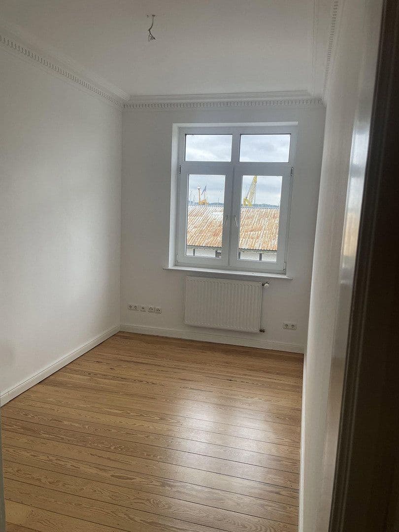 Prodej bytu 4+1 95 m², Prieser Strand 14, Kiel-Friedrichsort, Šlesvicko-Holštýnsko Prodej bytu 4+1 95 m², Prieser Strand 14, Kiel-Friedrichsort, Šlesvicko-Holštýnsko