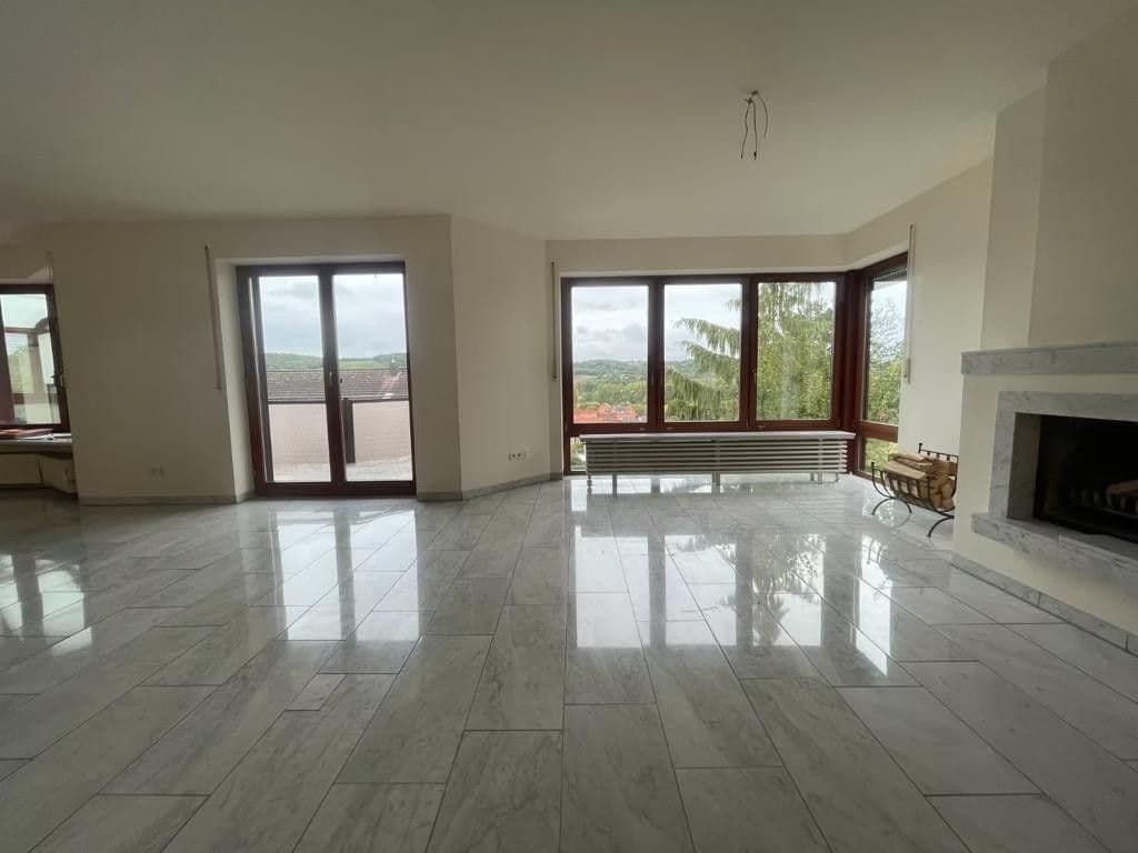 Prodej domu 180 m², pozemek 624 m², Sommerhausen, Bavorsko Prodej domu 180 m², pozemek 624 m², Sommerhausen, Bavorsko