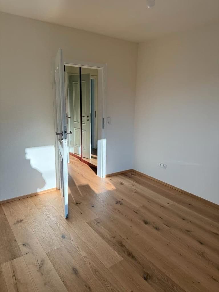 Prodej domu 180 m², pozemek 624 m², Sommerhausen, Bavorsko Prodej domu 180 m², pozemek 624 m², Sommerhausen, Bavorsko