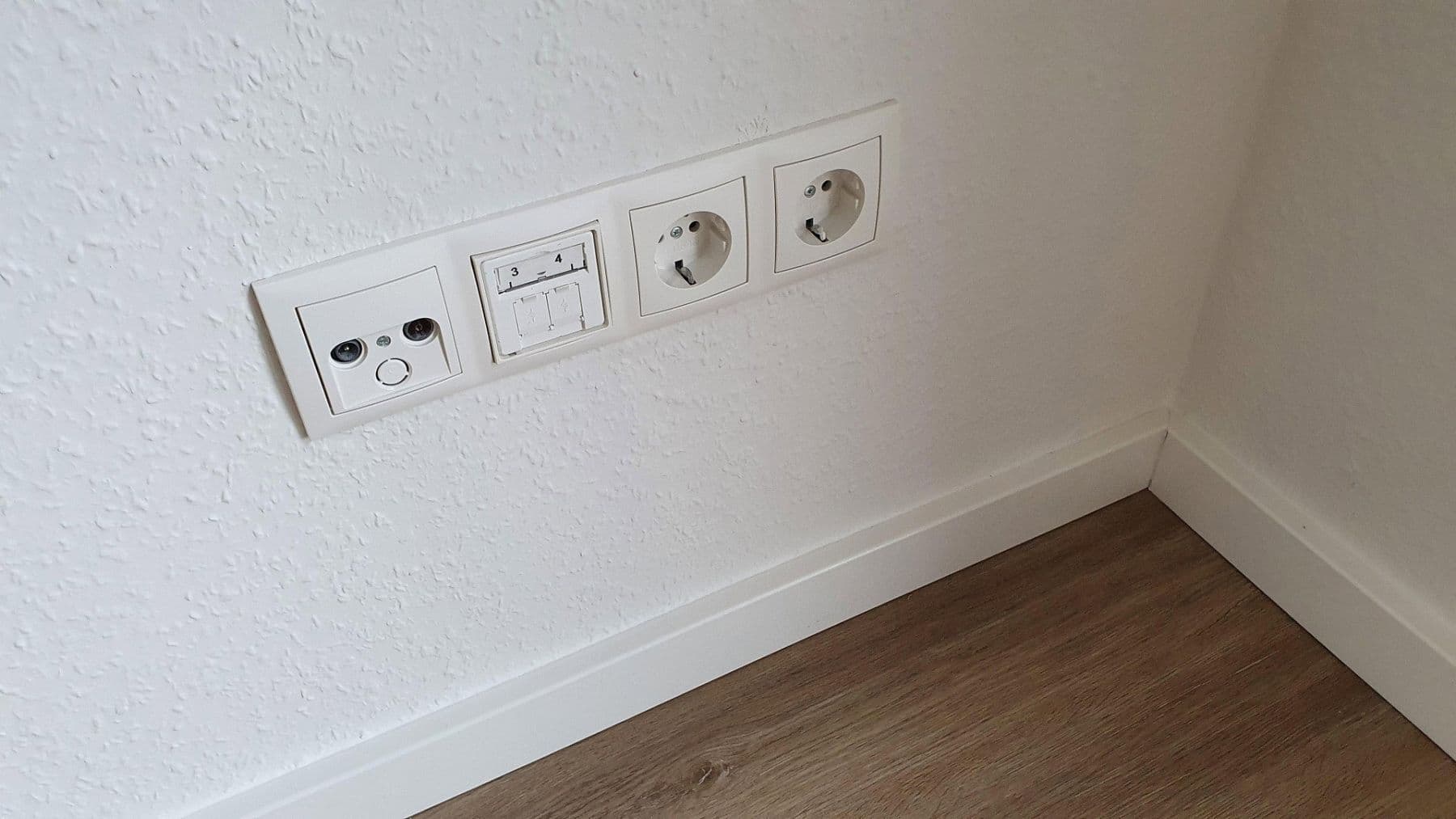 Prodej bytu 2+1 61 m², Kurzer Weg 10, Bardowick, Dolní Sasko Prodej bytu 2+1 61 m², Kurzer Weg 10, Bardowick, Dolní Sasko