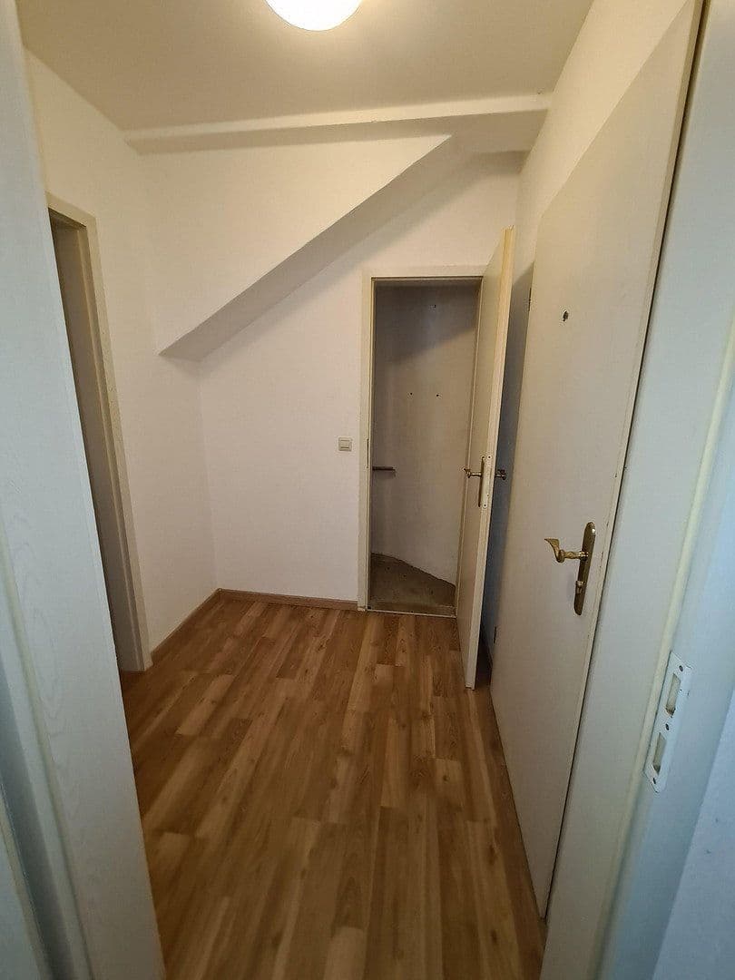Pronájem bytu 1+kk 42 m², Am Schötteler 15, Kaufbeuren, Bavorsko Pronájem bytu 1+kk 42 m², Am Schötteler 15, Kaufbeuren, Bavorsko