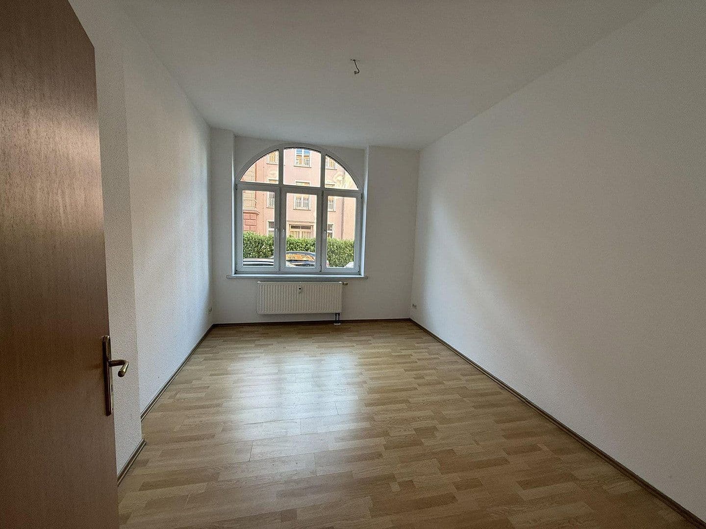 Pronájem bytu 4+1 111 m², Marienstraße 20, Markranstädt, Sasko Pronájem bytu 4+1 111 m², Marienstraße 20, Markranstädt, Sasko