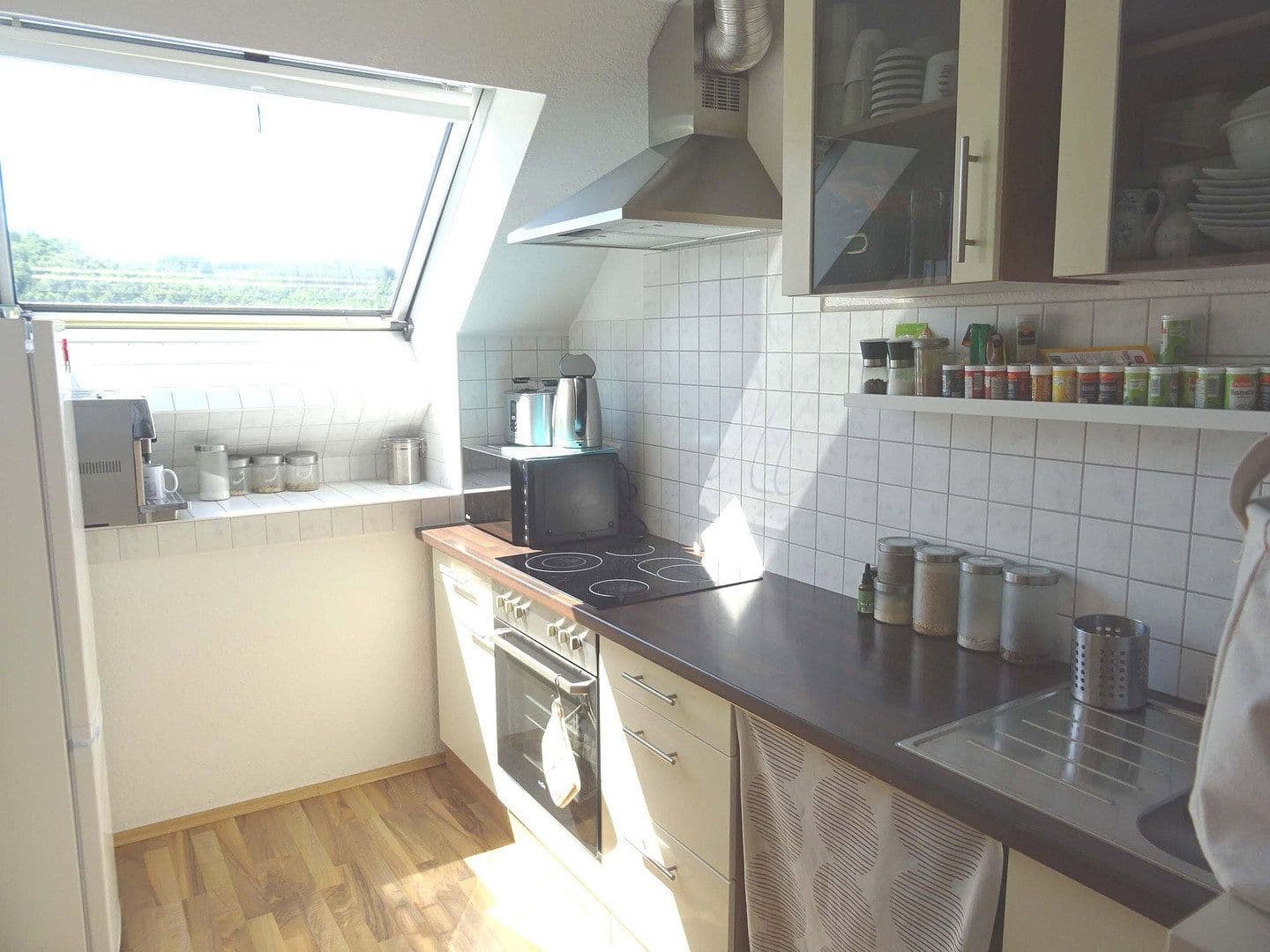Pronájem bytu 3+1 78 m², Kreuztal, Severní Porýní-Vestfálsko Pronájem bytu 3+1 78 m², Kreuztal, Severní Porýní-Vestfálsko