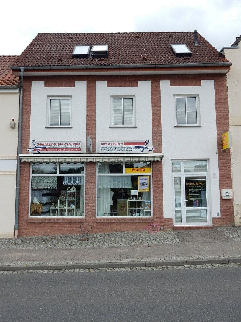 Prodej domu 127 m², pozemek 593 m², Strasburg (Uckermark), Mecklenburg-Vorpommern Prodej domu 127 m², pozemek 593 m², Strasburg (Uckermark), Mecklenburg-Vorpommern