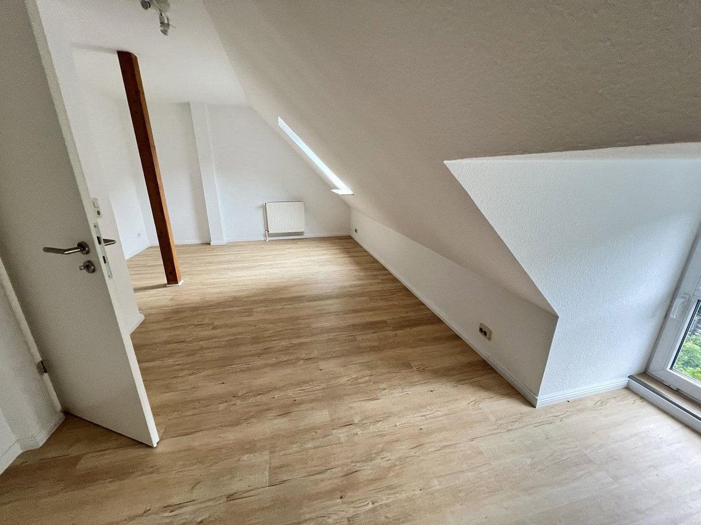 Pronájem domu 150 m², pozemek 179 m², Twedter Feld 36b, Flensburg, Šlesvicko-Holštýnsko Pronájem domu 150 m², pozemek 179 m², Twedter Feld 36b, Flensburg, Šlesvicko-Holštýnsko