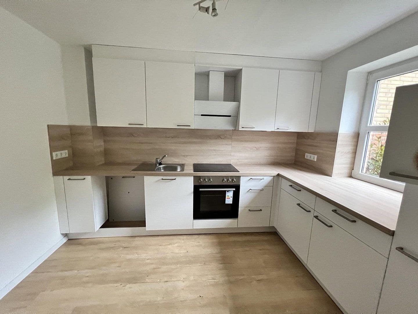 Pronájem domu 150 m², pozemek 179 m², Twedter Feld 36b, Flensburg, Šlesvicko-Holštýnsko Pronájem domu 150 m², pozemek 179 m², Twedter Feld 36b, Flensburg, Šlesvicko-Holštýnsko