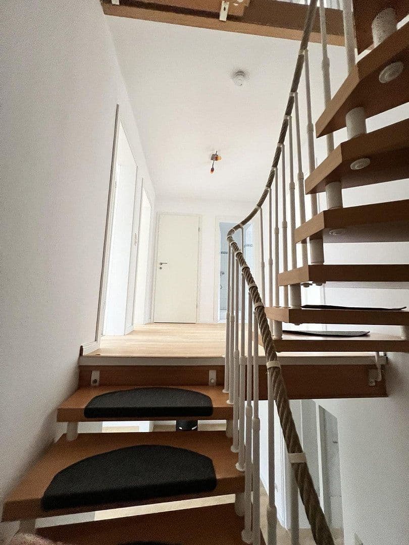 Pronájem domu 150 m², pozemek 179 m², Twedter Feld 36b, Flensburg, Šlesvicko-Holštýnsko Pronájem domu 150 m², pozemek 179 m², Twedter Feld 36b, Flensburg, Šlesvicko-Holštýnsko
