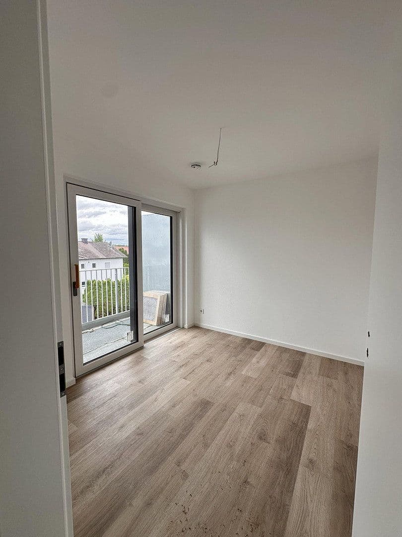 Pronájem bytu 1+kk 36 m², Gebr.-Eicher-Str. 1, Landau an der Isar, Bavorsko Pronájem bytu 1+kk 36 m², Gebr.-Eicher-Str. 1, Landau an der Isar, Bavorsko