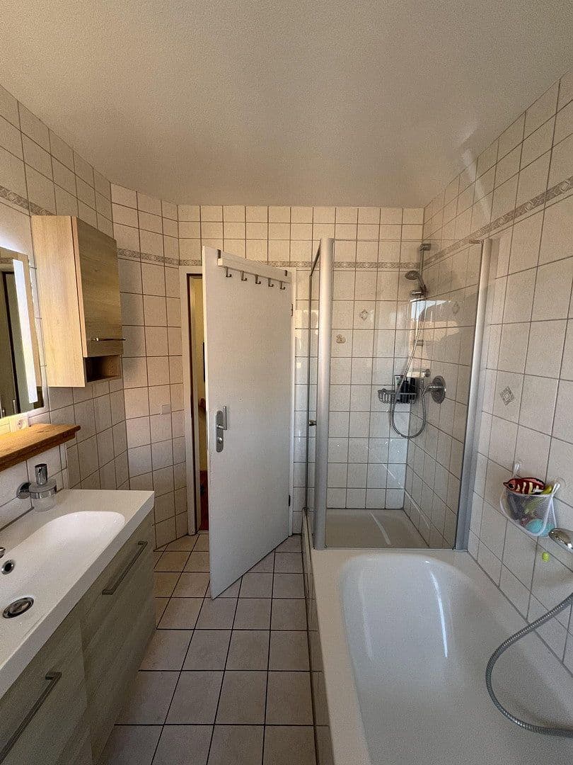 Prodej bytu 4+1 92 m², Wehrstr. 2a, Nidderau, Hessen Prodej bytu 4+1 92 m², Wehrstr. 2a, Nidderau, Hessen