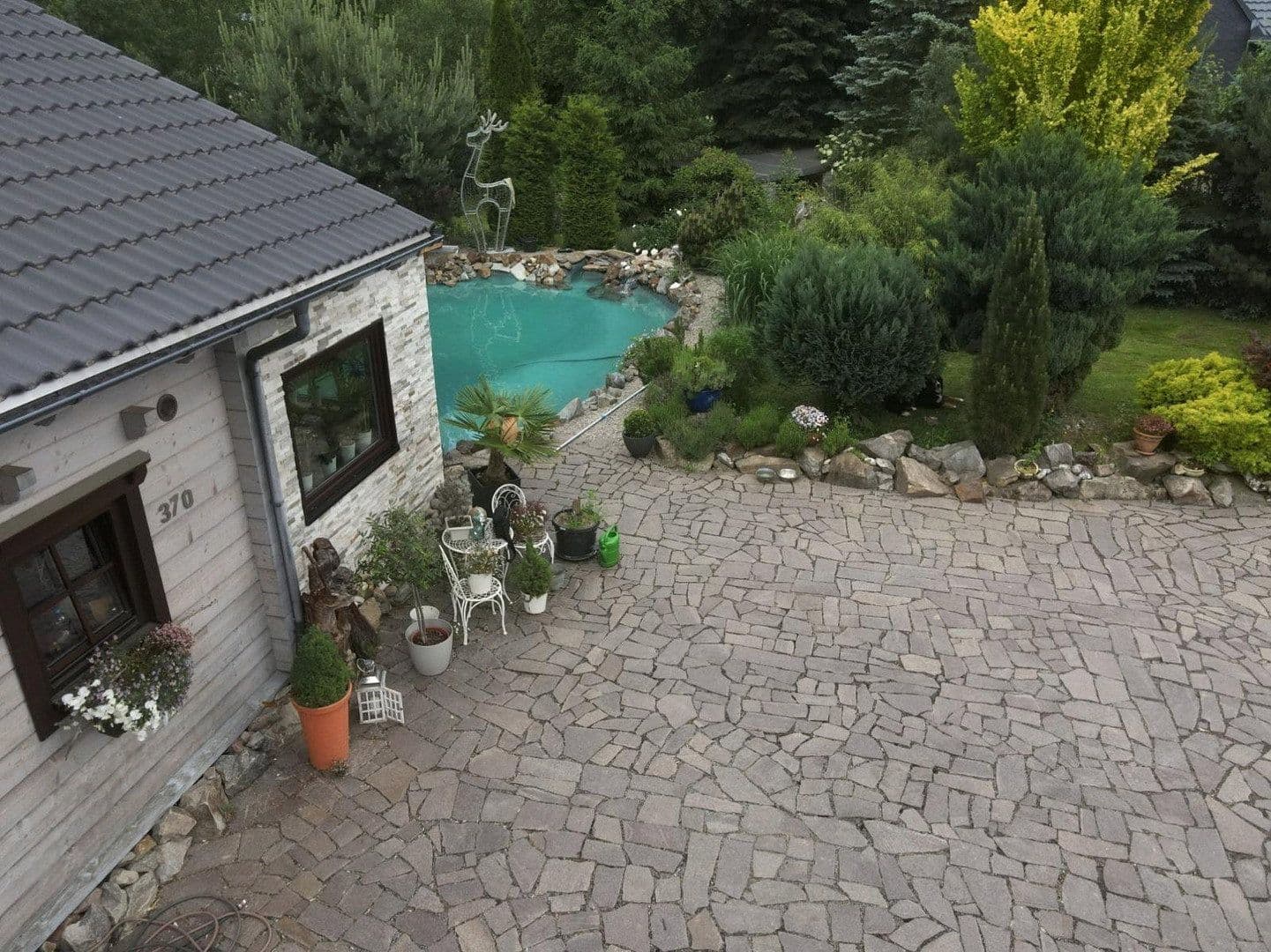 Prodej domu 100 m², pozemek 2.000 m², Limbacherstr.370, Chemnitz, Sasko Prodej domu 100 m², pozemek 2.000 m², Limbacherstr.370, Chemnitz, Sasko
