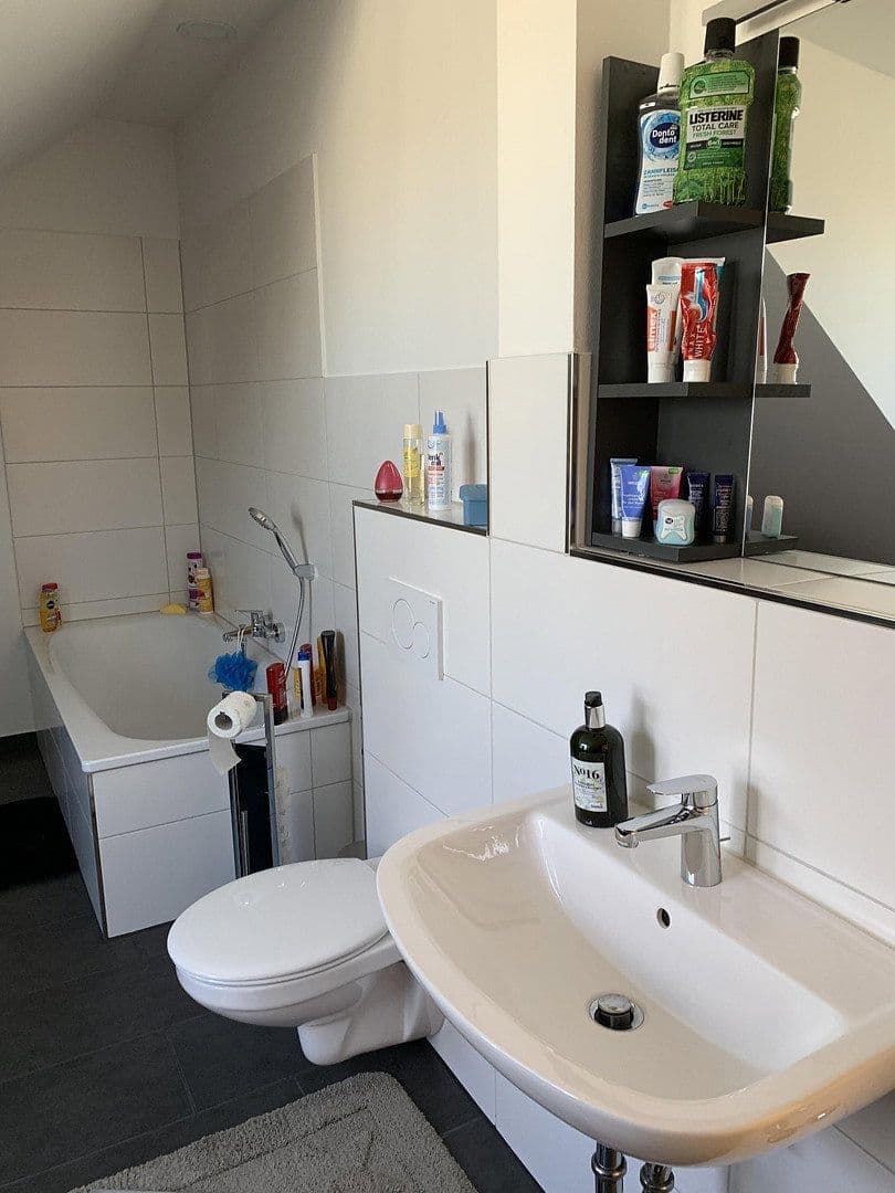Prodej domu 879 m², pozemek 259 m², Färberstr. 116, Düsseldorf, Severní Porýní-Vestfálsko Prodej domu 879 m², pozemek 259 m², Färberstr. 116, Düsseldorf, Severní Porýní-Vestfálsko