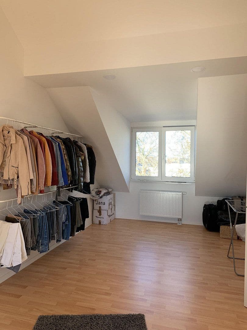 Prodej domu 879 m², pozemek 259 m², Färberstr. 116, Düsseldorf, Severní Porýní-Vestfálsko Prodej domu 879 m², pozemek 259 m², Färberstr. 116, Düsseldorf, Severní Porýní-Vestfálsko