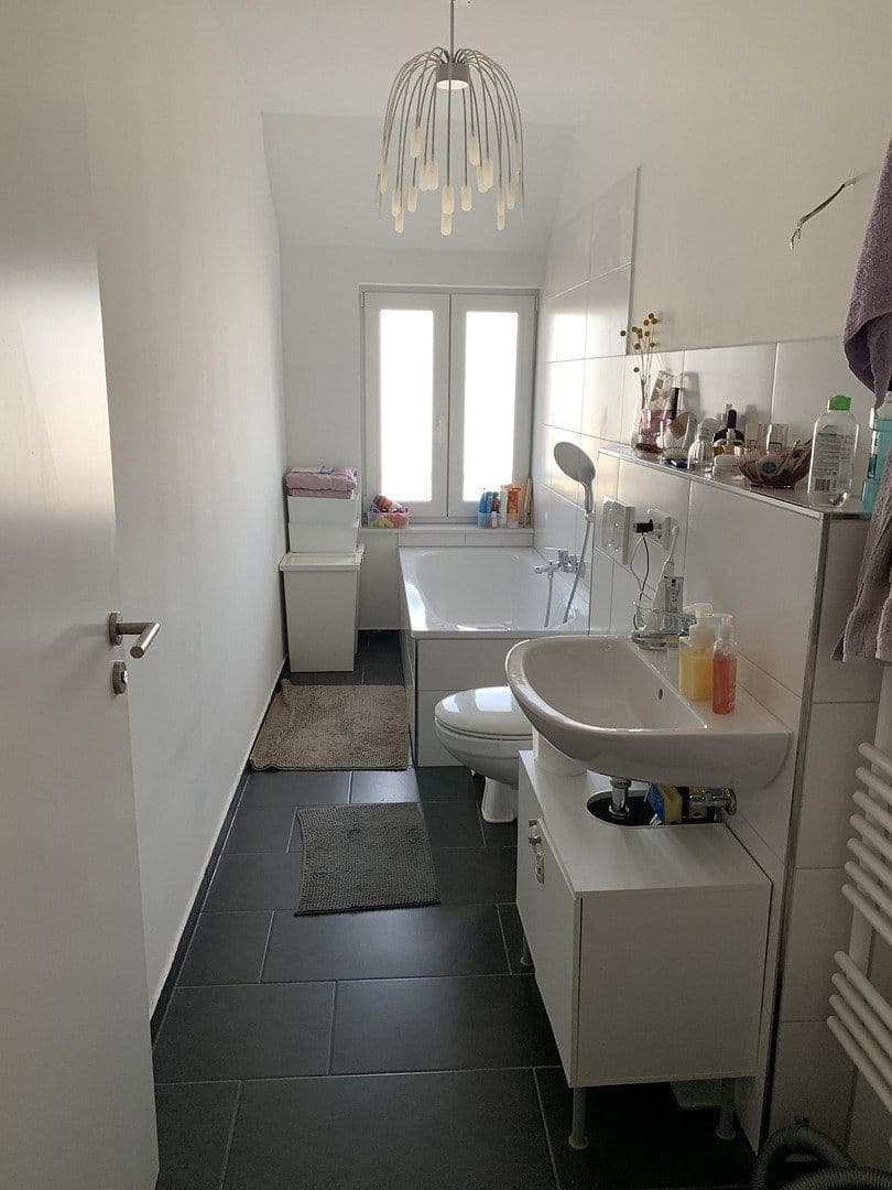 Prodej domu 879 m², pozemek 259 m², Färberstr. 116, Düsseldorf, Severní Porýní-Vestfálsko Prodej domu 879 m², pozemek 259 m², Färberstr. 116, Düsseldorf, Severní Porýní-Vestfálsko