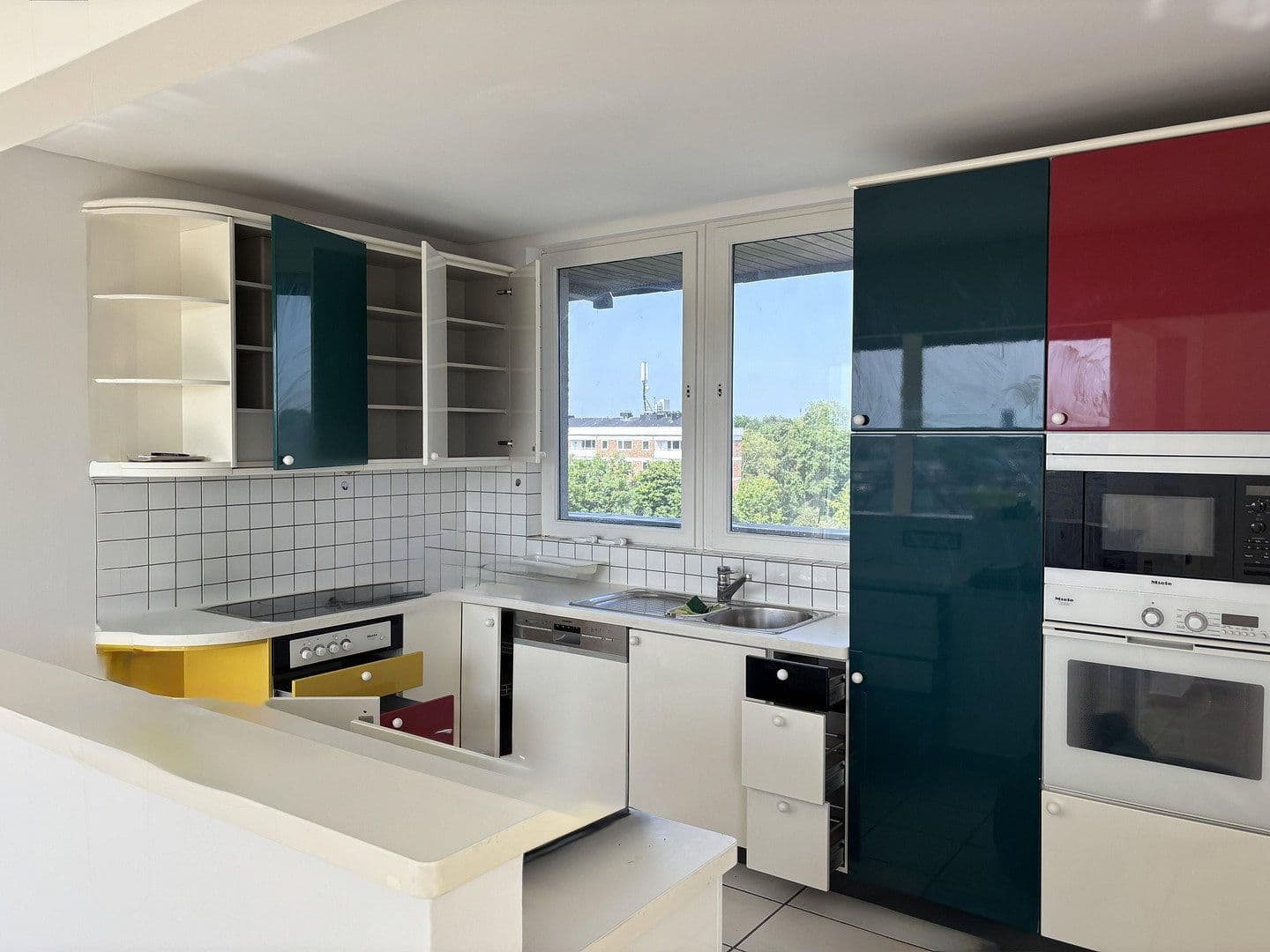 Pronájem bytu 3+1 160 m², Uerdingerstrasse 421, Krefeld, Severní Porýní-Vestfálsko Pronájem bytu 3+1 160 m², Uerdingerstrasse 421, Krefeld, Severní Porýní-Vestfálsko