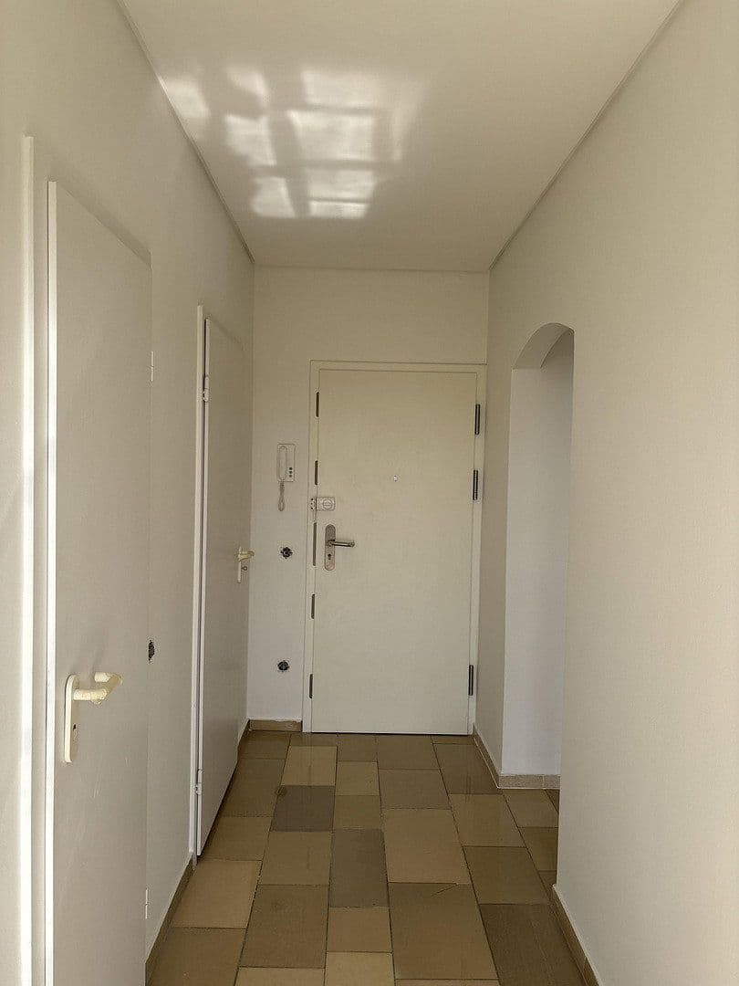 Pronájem bytu 3+1 160 m², Uerdingerstrasse 421, Krefeld, Severní Porýní-Vestfálsko Pronájem bytu 3+1 160 m², Uerdingerstrasse 421, Krefeld, Severní Porýní-Vestfálsko