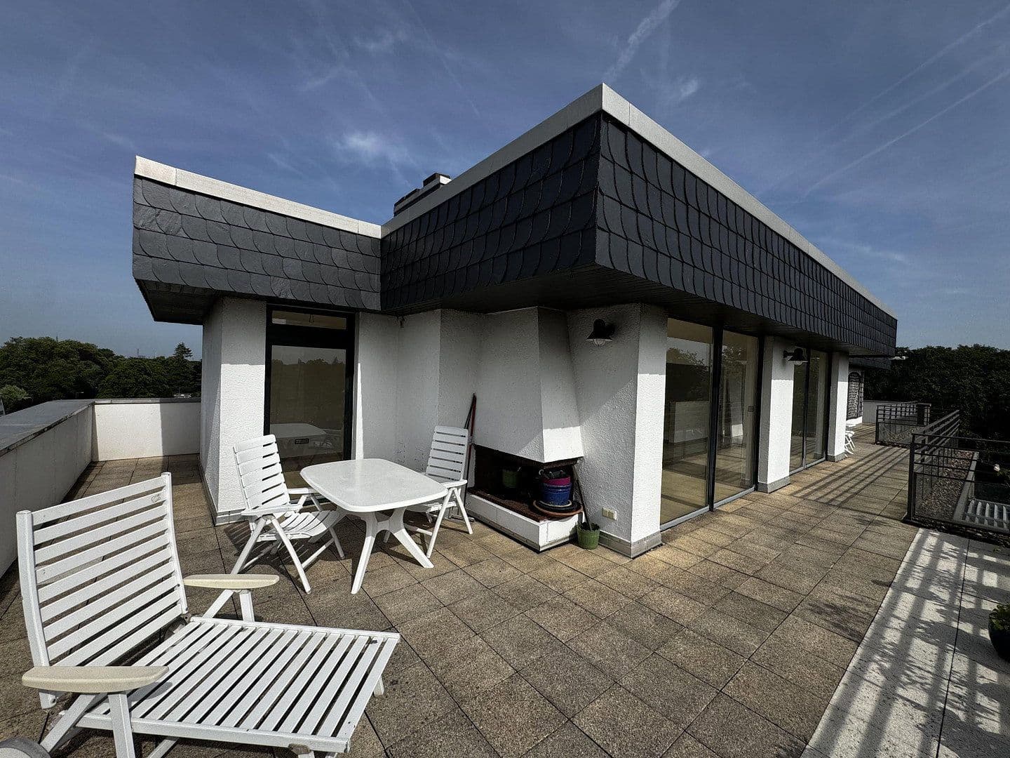 Pronájem bytu 3+1 160 m², Uerdingerstrasse 421, Krefeld, Severní Porýní-Vestfálsko Pronájem bytu 3+1 160 m², Uerdingerstrasse 421, Krefeld, Severní Porýní-Vestfálsko