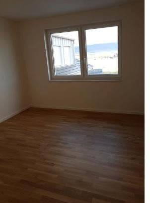 Pronájem bytu 3+1 135 m², Ingelheim am Rhein, Porýní-Falc Pronájem bytu 3+1 135 m², Ingelheim am Rhein, Porýní-Falc