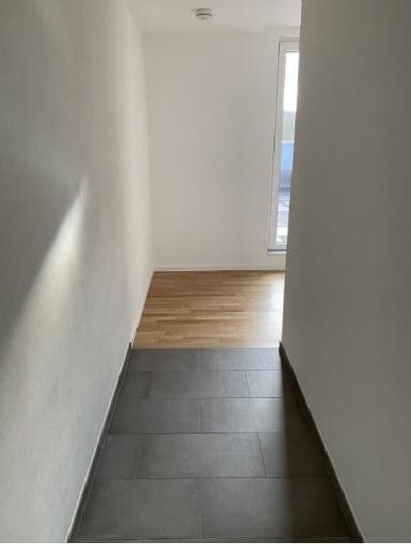 Pronájem bytu 3+1 135 m², Ingelheim am Rhein, Porýní-Falc Pronájem bytu 3+1 135 m², Ingelheim am Rhein, Porýní-Falc