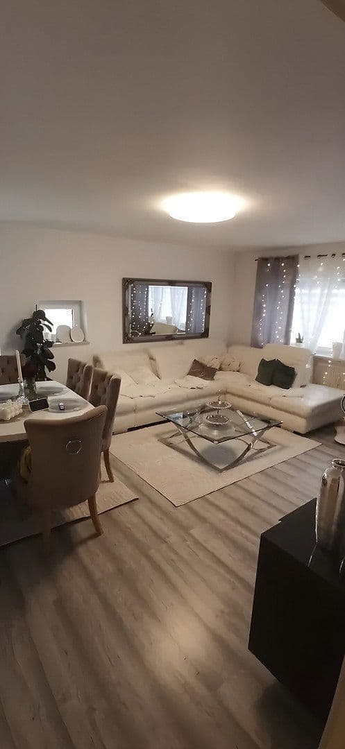 Pronájem bytu 3+1 69 m², Linus-Funke-Weg 5, München, Bavorsko Pronájem bytu 3+1 69 m², Linus-Funke-Weg 5, München, Bavorsko