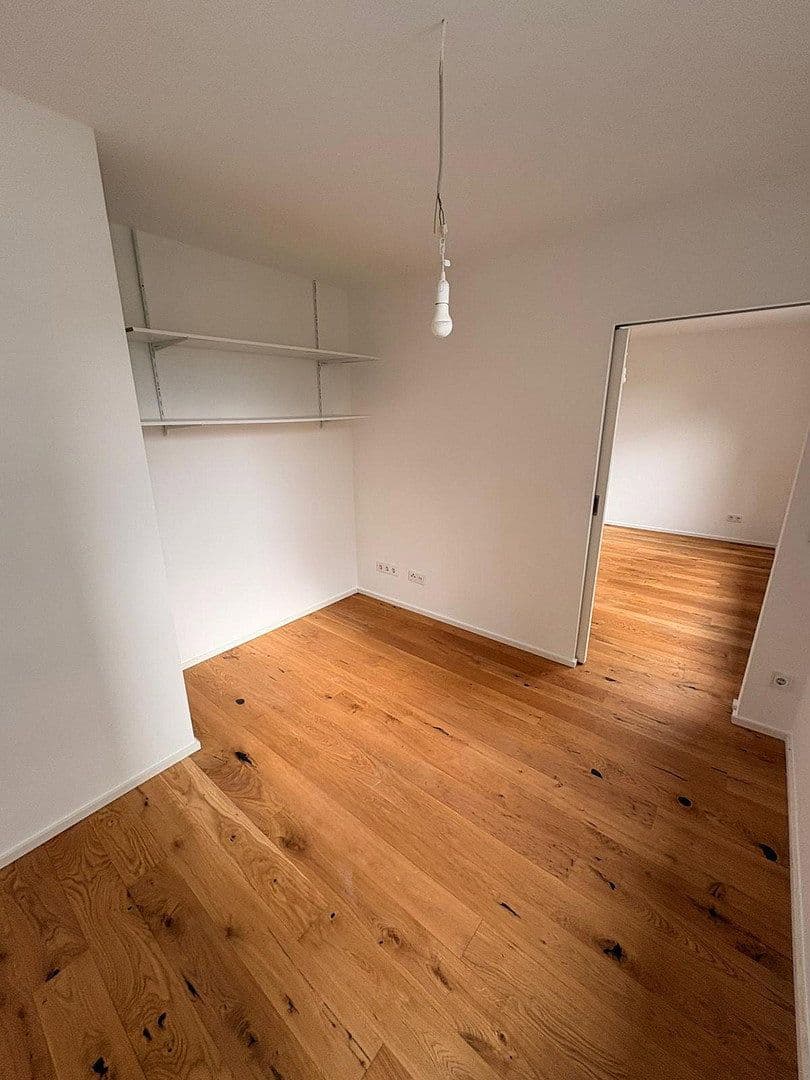 Pronájem bytu 2+1 36 m², Oberlindau 79, Frankfurt am Main, Hessen Pronájem bytu 2+1 36 m², Oberlindau 79, Frankfurt am Main, Hessen