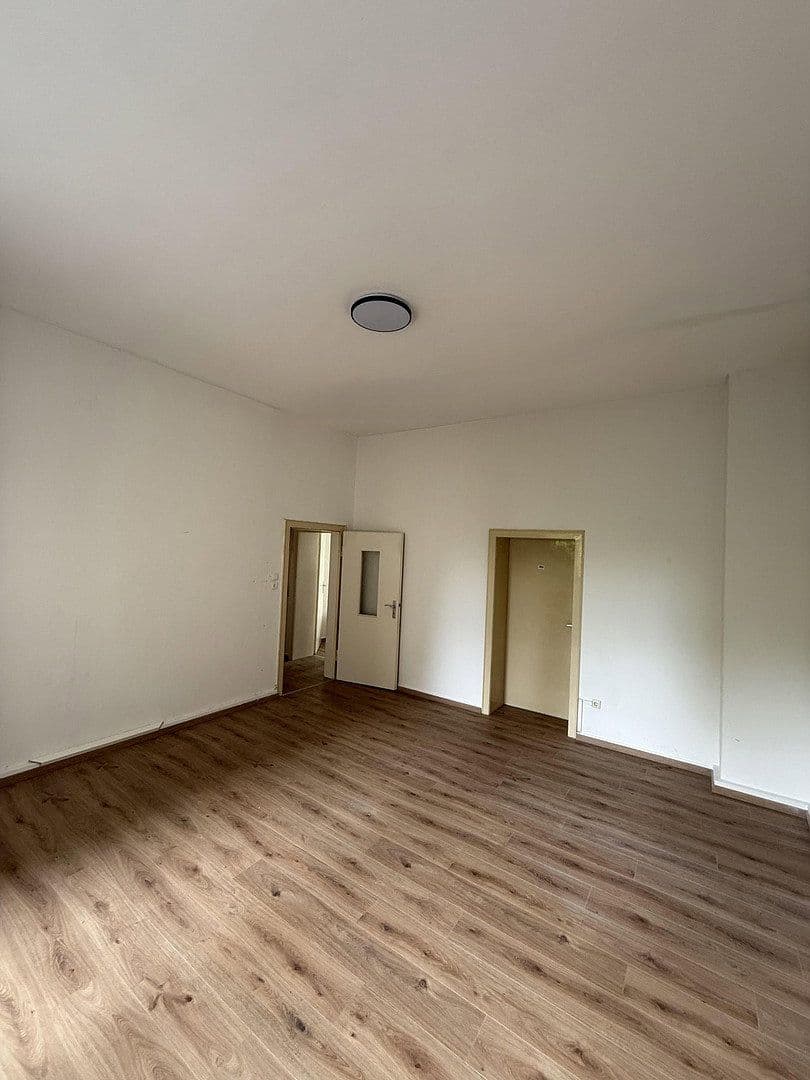 Pronájem bytu 4+1 101 m², Johannes-Müller-Straße 9, Koblenz, Porýní-Falc Pronájem bytu 4+1 101 m², Johannes-Müller-Straße 9, Koblenz, Porýní-Falc