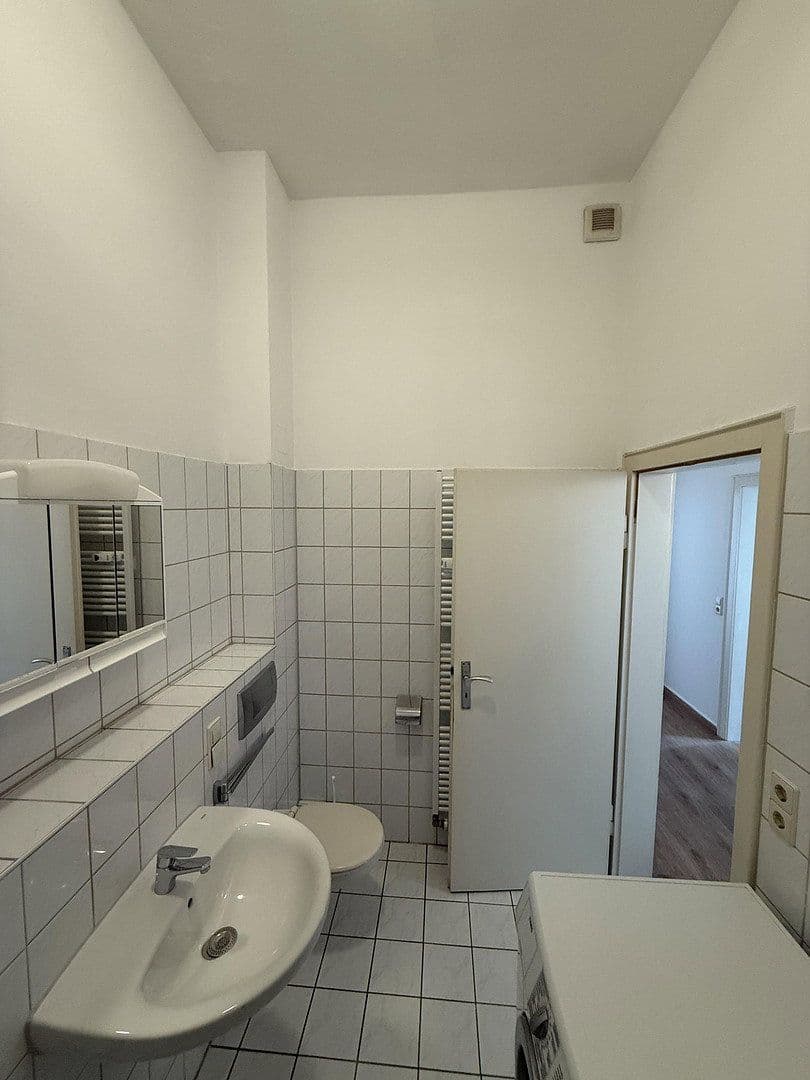 Pronájem bytu 4+1 101 m², Johannes-Müller-Straße 9, Koblenz, Porýní-Falc Pronájem bytu 4+1 101 m², Johannes-Müller-Straße 9, Koblenz, Porýní-Falc