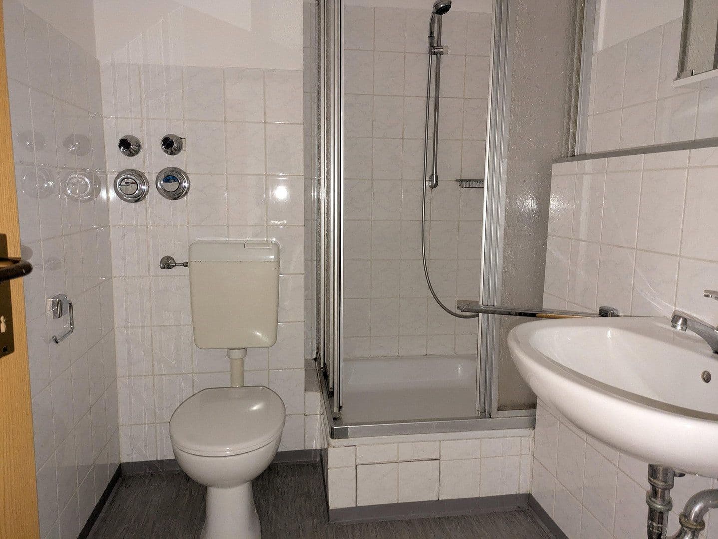 Pronájem bytu 1+1 40 m², Zwingerstr. 9, Halle, Sasko-Anhaltsko Pronájem bytu 1+1 40 m², Zwingerstr. 9, Halle, Sasko-Anhaltsko