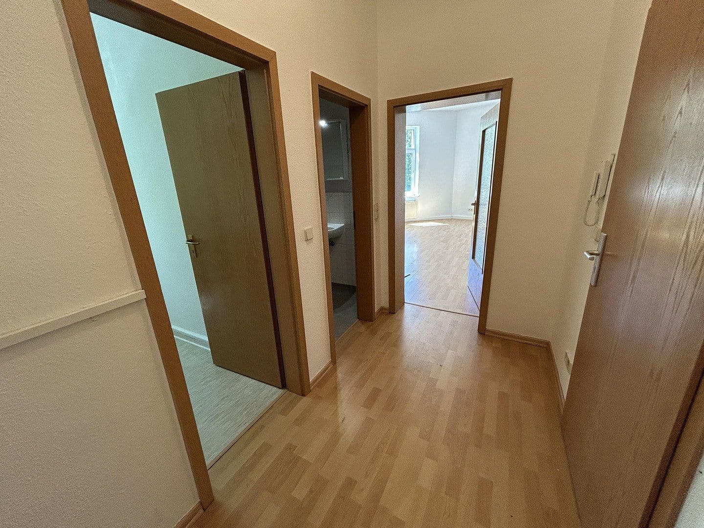 Pronájem bytu 1+1 40 m², Zwingerstr. 9, Halle, Sasko-Anhaltsko Pronájem bytu 1+1 40 m², Zwingerstr. 9, Halle, Sasko-Anhaltsko