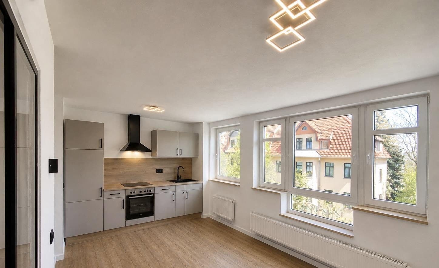 Prodej bytu 2+1 48 m², Zimmermannstraße, Cvikov, Sasko Prodej bytu 2+1 48 m², Zimmermannstraße, Cvikov, Sasko