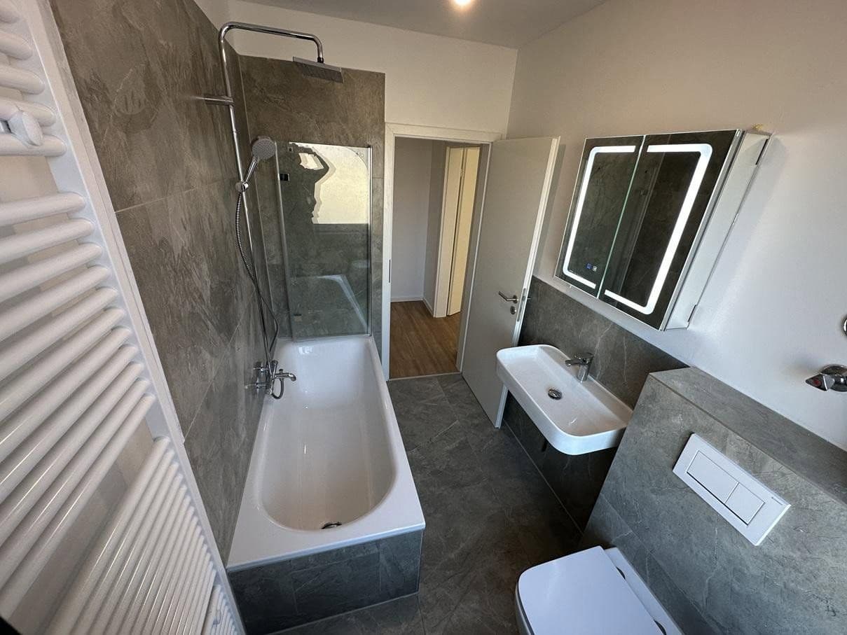 Pronájem bytu 3+1 76 m², Wilhelmshaven, Dolní Sasko Pronájem bytu 3+1 76 m², Wilhelmshaven, Dolní Sasko
