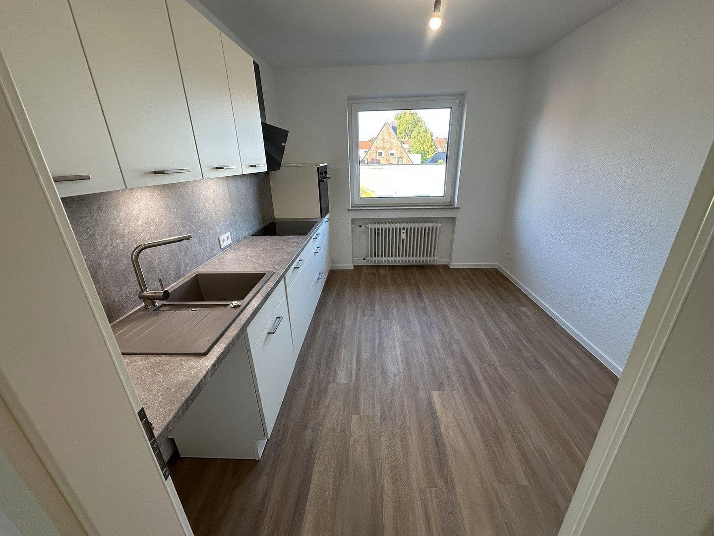 Pronájem bytu 3+1 76 m², Wilhelmshaven, Dolní Sasko Pronájem bytu 3+1 76 m², Wilhelmshaven, Dolní Sasko