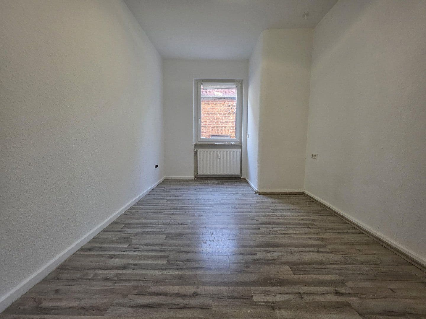 Pronájem bytu 3+1 60 m², Hanau, Hessen Pronájem bytu 3+1 60 m², Hanau, Hessen
