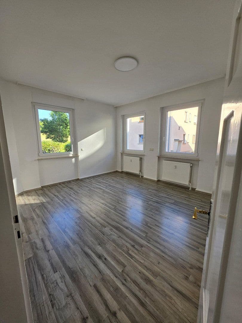 Pronájem bytu 3+1 60 m², Hanau, Hessen Pronájem bytu 3+1 60 m², Hanau, Hessen