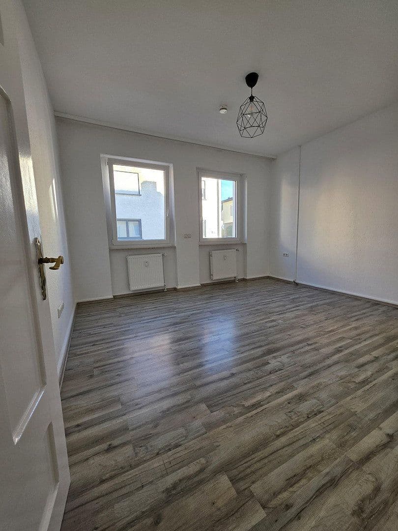 Pronájem bytu 3+1 60 m², Hanau, Hessen Pronájem bytu 3+1 60 m², Hanau, Hessen