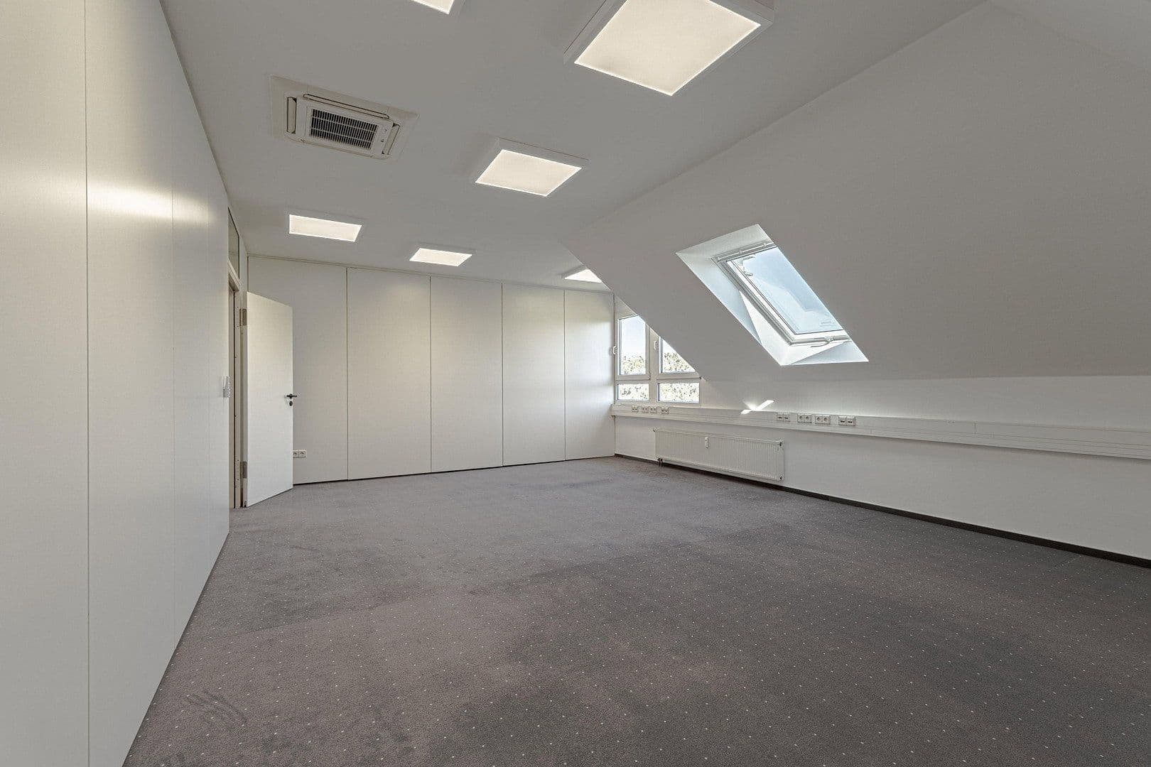 Pronájem kanceláře 204 m², Rennweg 60, Andernach, Porýní-Falc Pronájem kanceláře 204 m², Rennweg 60, Andernach, Porýní-Falc