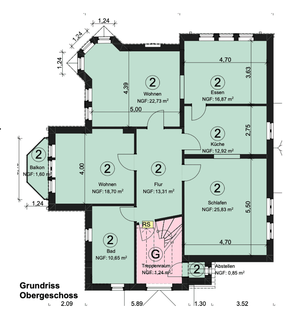 Prodej domu 335 m², pozemek 481 m², Sohnreystraße 17, Northeim, Dolní Sasko Prodej domu 335 m², pozemek 481 m², Sohnreystraße 17, Northeim, Dolní Sasko