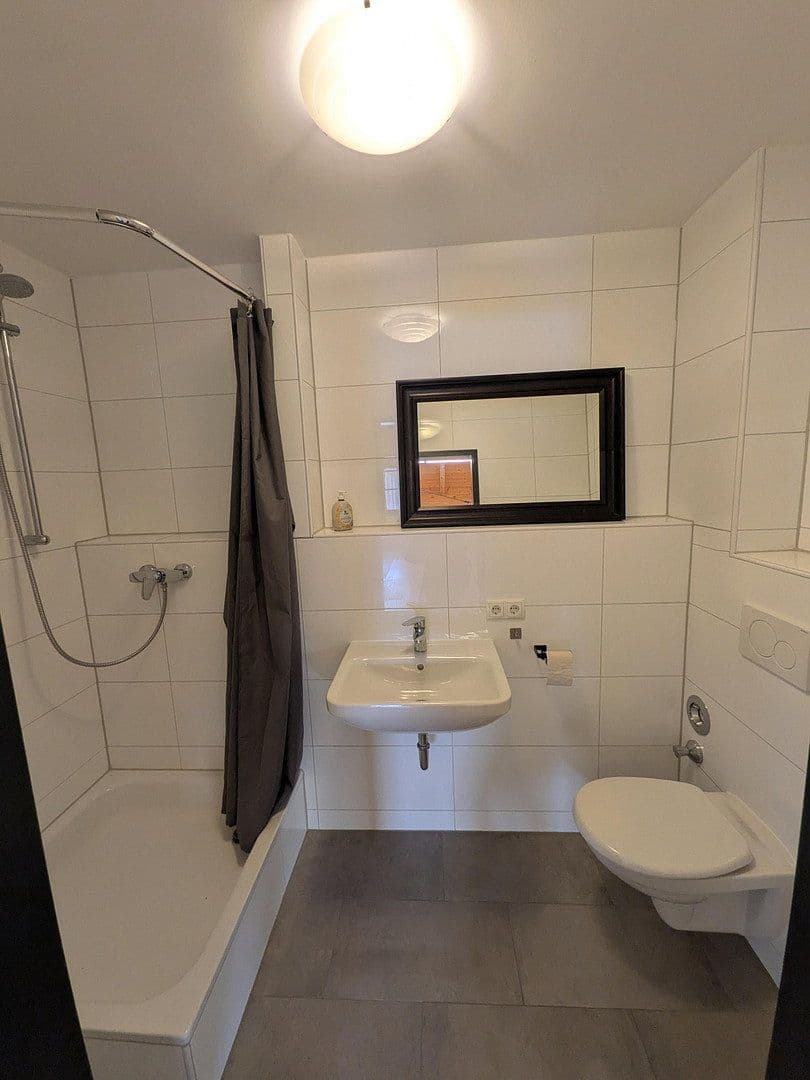 Pronájem kanceláře 100 m², Kieferfelden, Bavorsko Pronájem kanceláře 100 m², Kieferfelden, Bavorsko