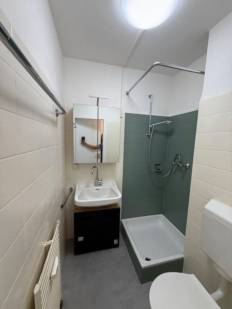 Pronájem bytu 1+1 25 m², Gothaerstr. 3, Kaiserslautern, Porýní-Falc Pronájem bytu 1+1 25 m², Gothaerstr. 3, Kaiserslautern, Porýní-Falc