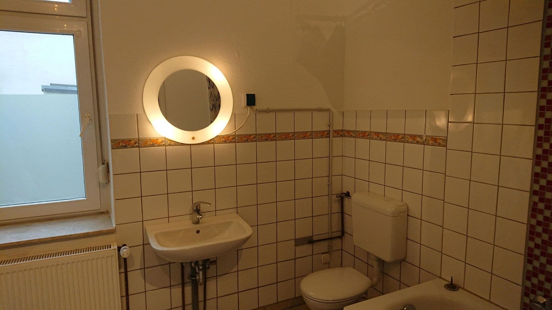 Pronájem bytu 2+1 74 m², Duisburg, Severní Porýní-Vestfálsko Pronájem bytu 2+1 74 m², Duisburg, Severní Porýní-Vestfálsko