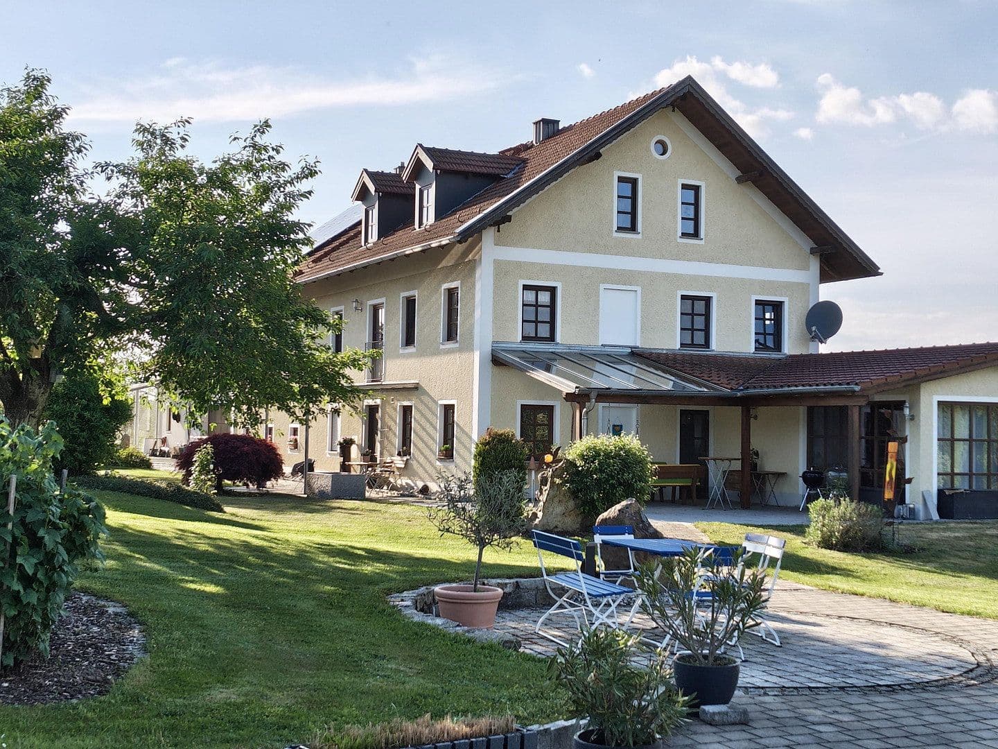 Prodej domu 340 m², pozemek 7.273 m², Vilshofen an der Donau, Bavorsko Prodej domu 340 m², pozemek 7.273 m², Vilshofen an der Donau, Bavorsko