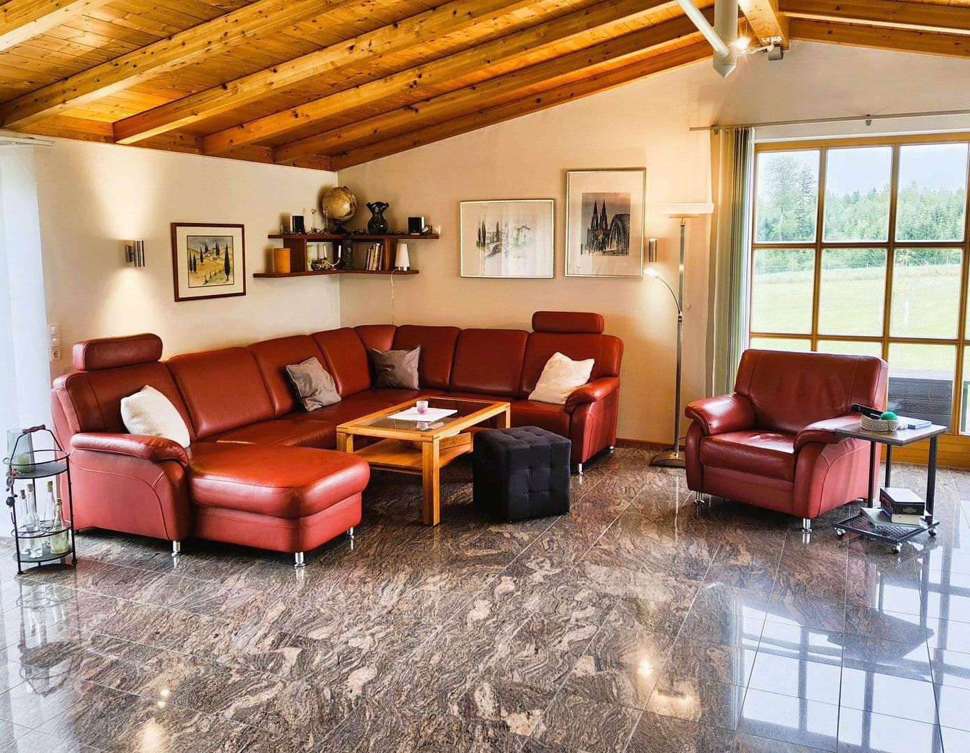 Prodej domu 340 m², pozemek 7.273 m², Vilshofen an der Donau, Bavorsko Prodej domu 340 m², pozemek 7.273 m², Vilshofen an der Donau, Bavorsko