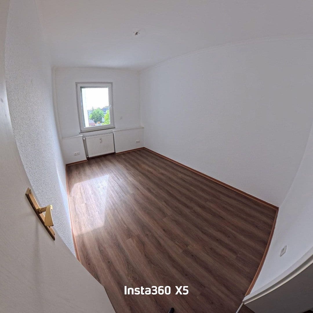 Pronájem bytu 3+1 67 m², Scharnhorststraße 11, Düren, Severní Porýní-Vestfálsko Pronájem bytu 3+1 67 m², Scharnhorststraße 11, Düren, Severní Porýní-Vestfálsko